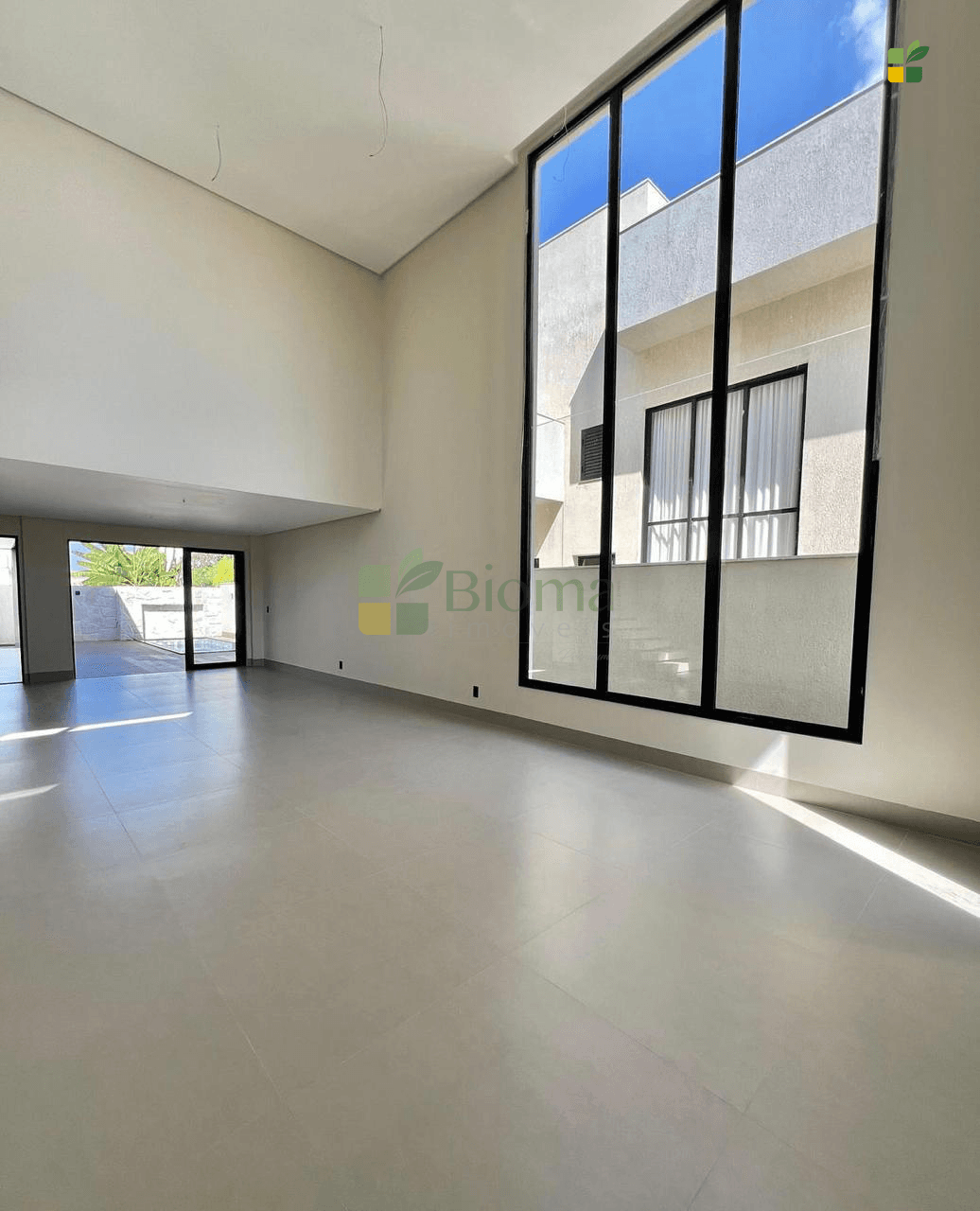 SOBRADO PORTAL SOL GREEN