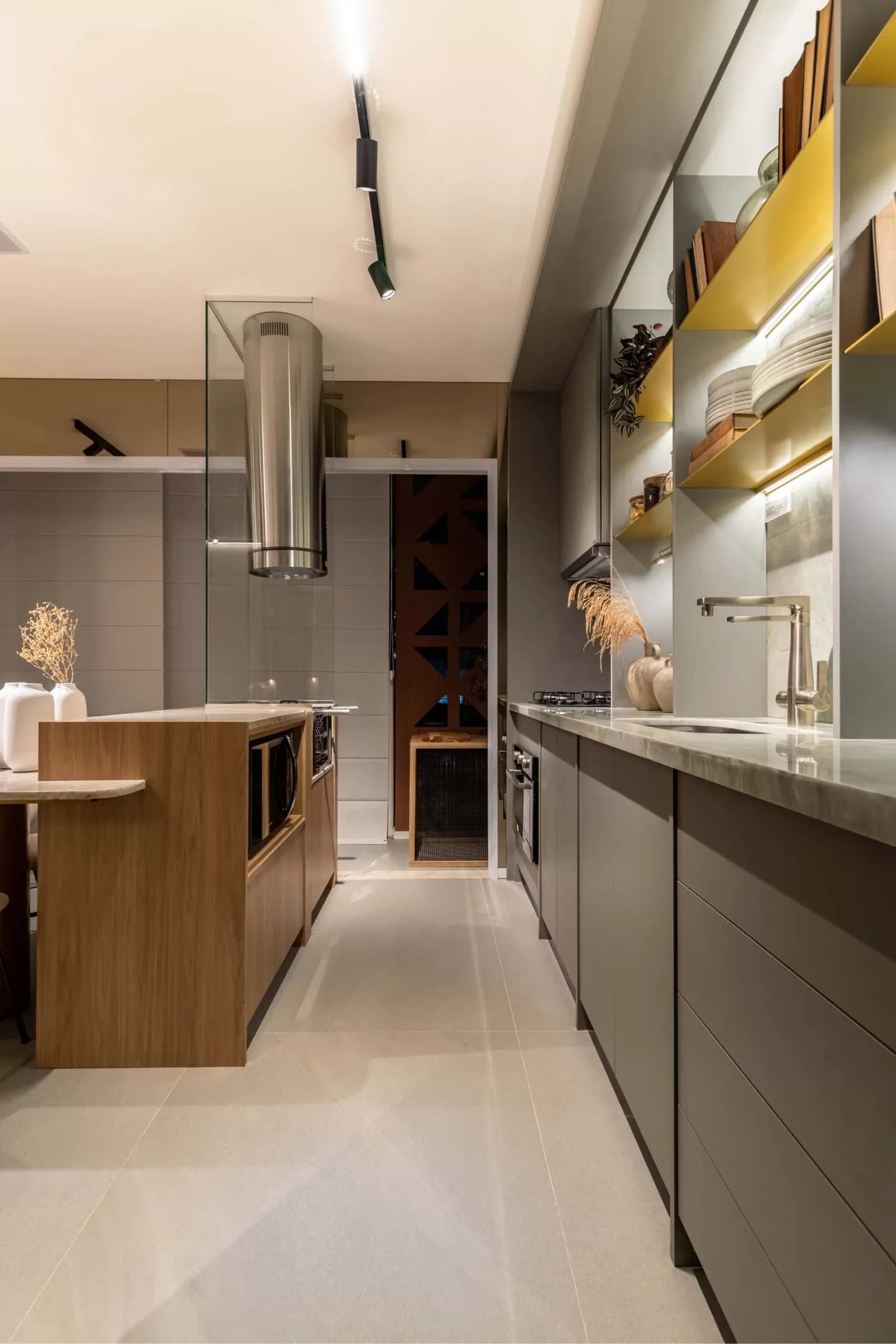 APARTAMENTO 3 QUARTOS, 1 SUÍTE - SETOR BUENO - WISH TRINTA E SETE
