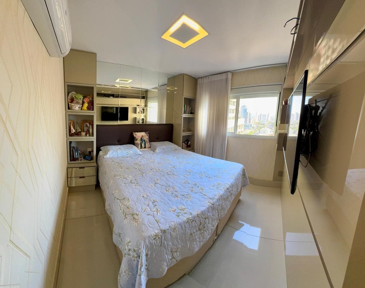 APARTAMENTO 3 SUITES NO SETOR BUENO - Persona Bueno
