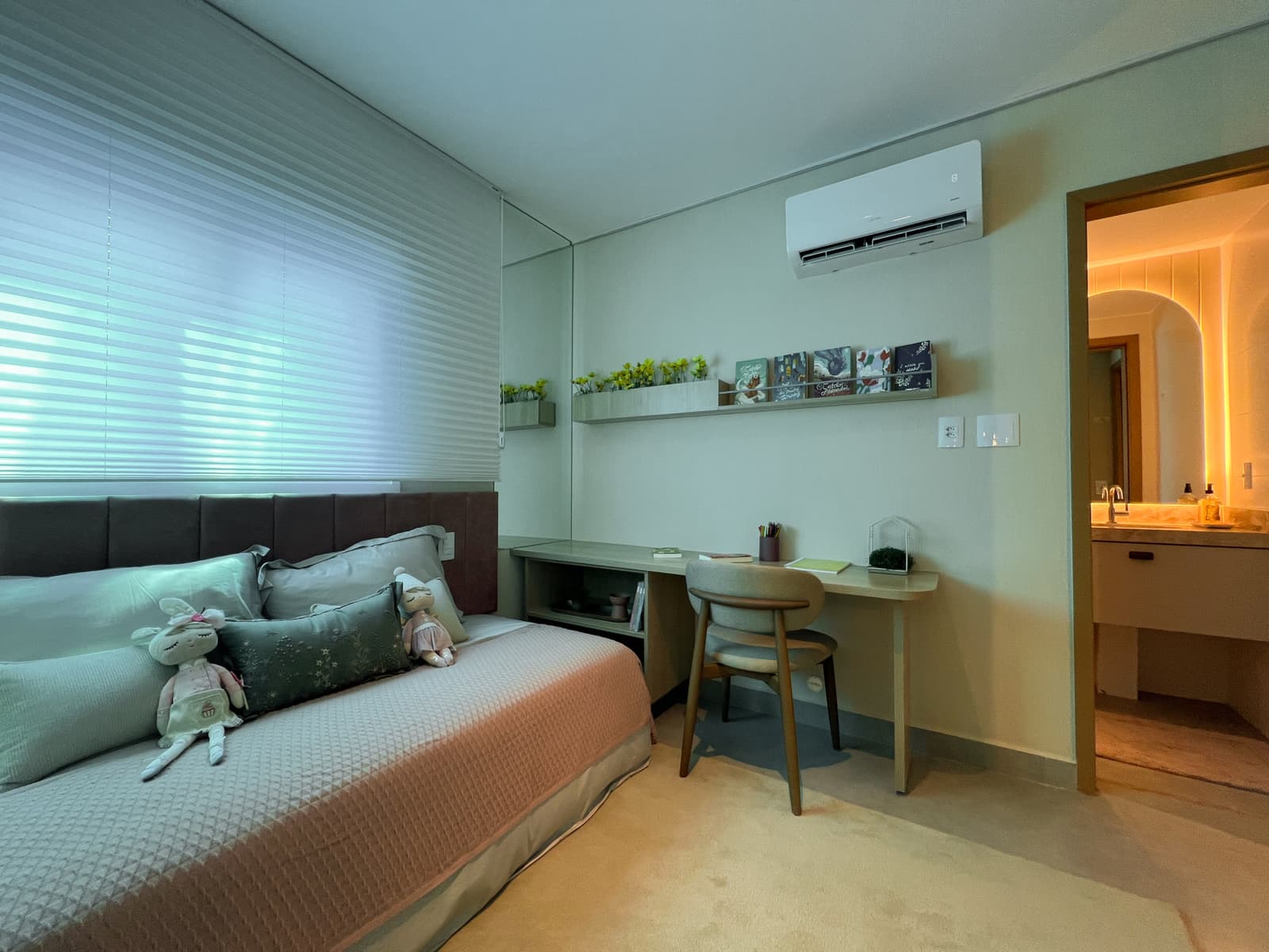 APARTAMENTO 3 SUITES NO SETOR MARISTA - NATTO BUENO