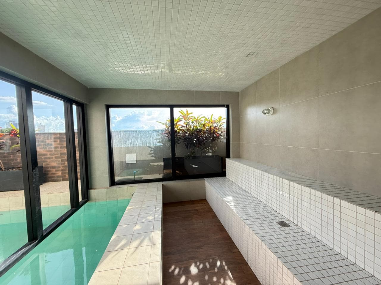 APARTAMENTO 3 SUITES PLENAS 02 VAGAS NO BUENO - SOHO BUENO