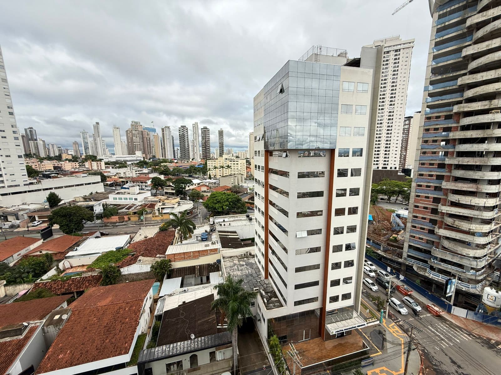 APARTAMENTO 3 SUITES PLENAS NO SETOR MARISTA- 02 vagas + escaninho - ON MARISTA DESIGN