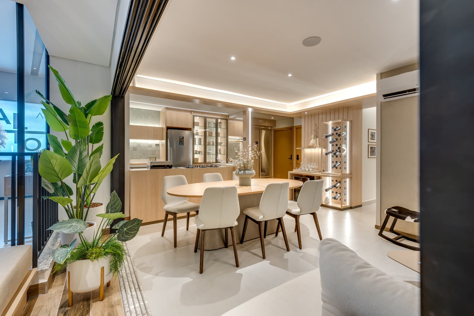 APARTAMENTO 3 SUITES - St. Bela Vista - ALT 65