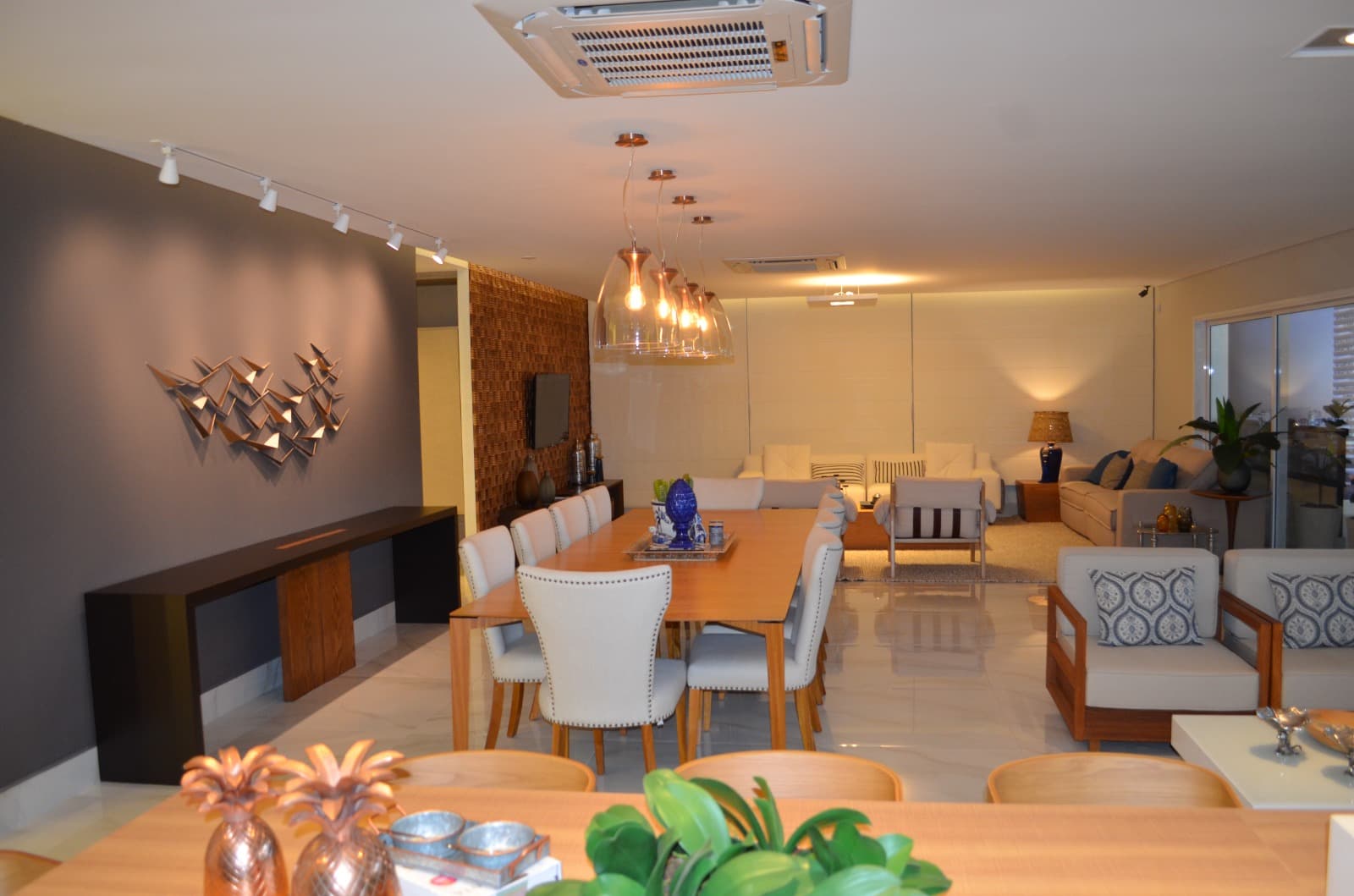 APARTAMENTO 4 SUITES PLENAS NO SETOR MARISTA - MARISTA PRIME