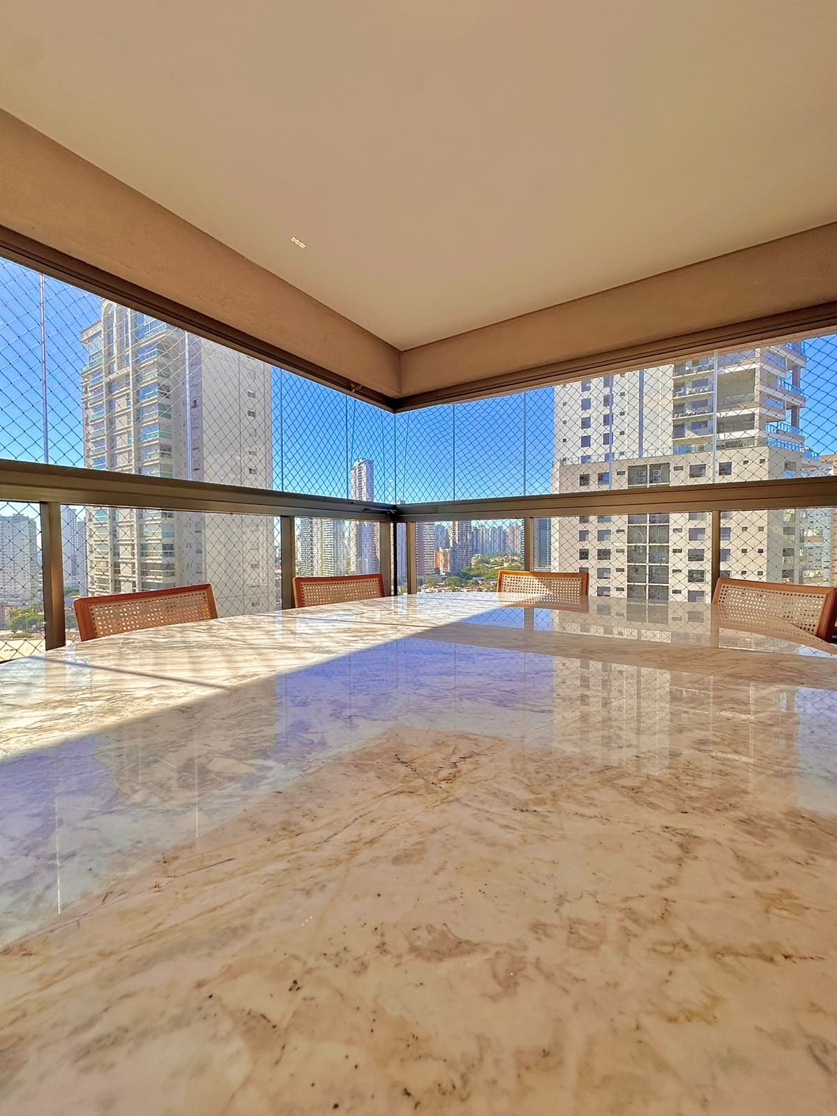 Apartamento à Venda com 3 Suítes - Treze 36 | Setor Marista | Goiânia/GO