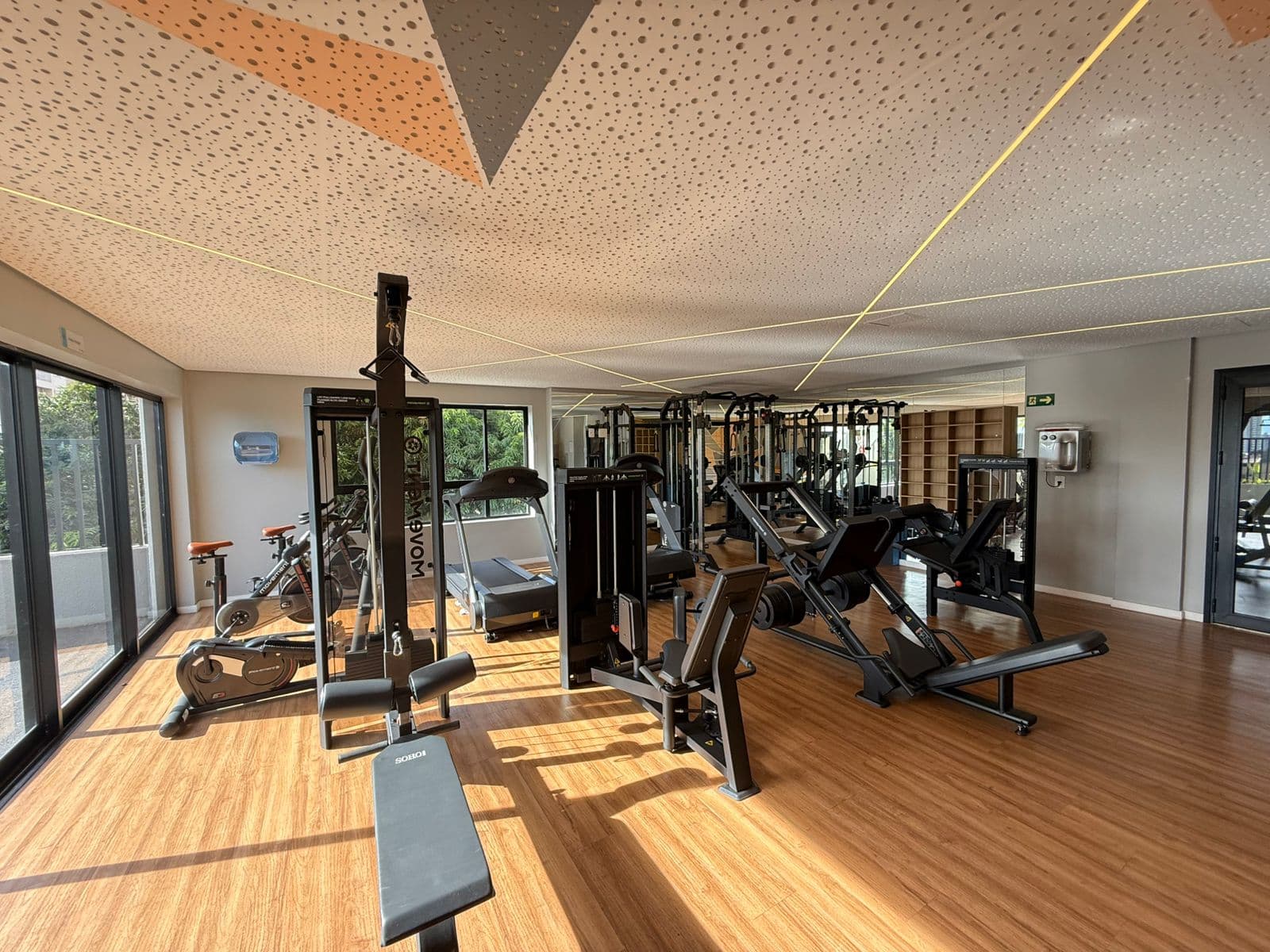 APARTAMENTO BUENO COM 3 SUITES 02 VAGAS - SOHO BUENO