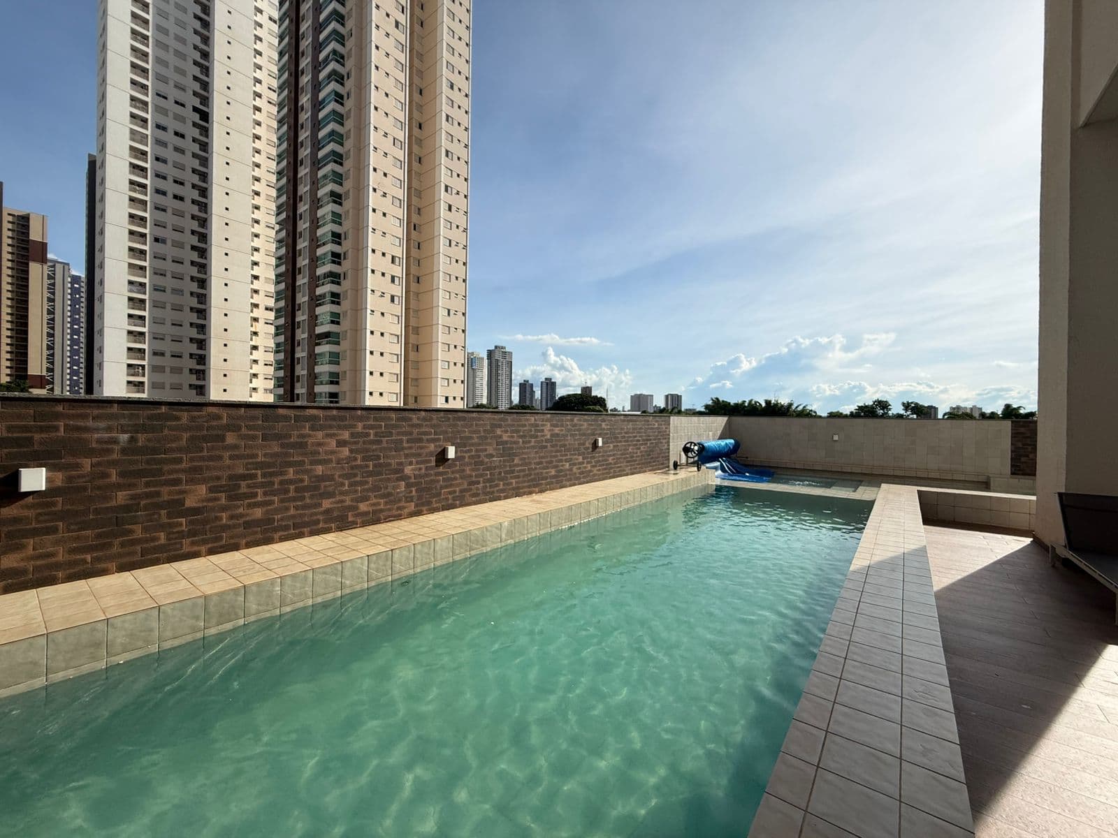 APARTAMENTO BUENO COM 3 SUITES 02 VAGAS - SOHO BUENO