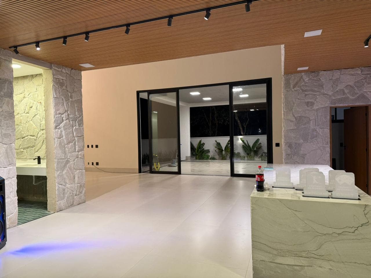 CASA CONDOMÍNIO DE CHÁCARA 3 SUITES PLENAS-VILA VERDE